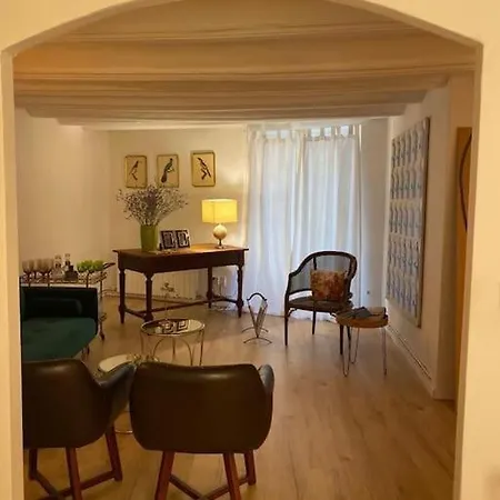 Apto. Centro Historico 韦斯卡